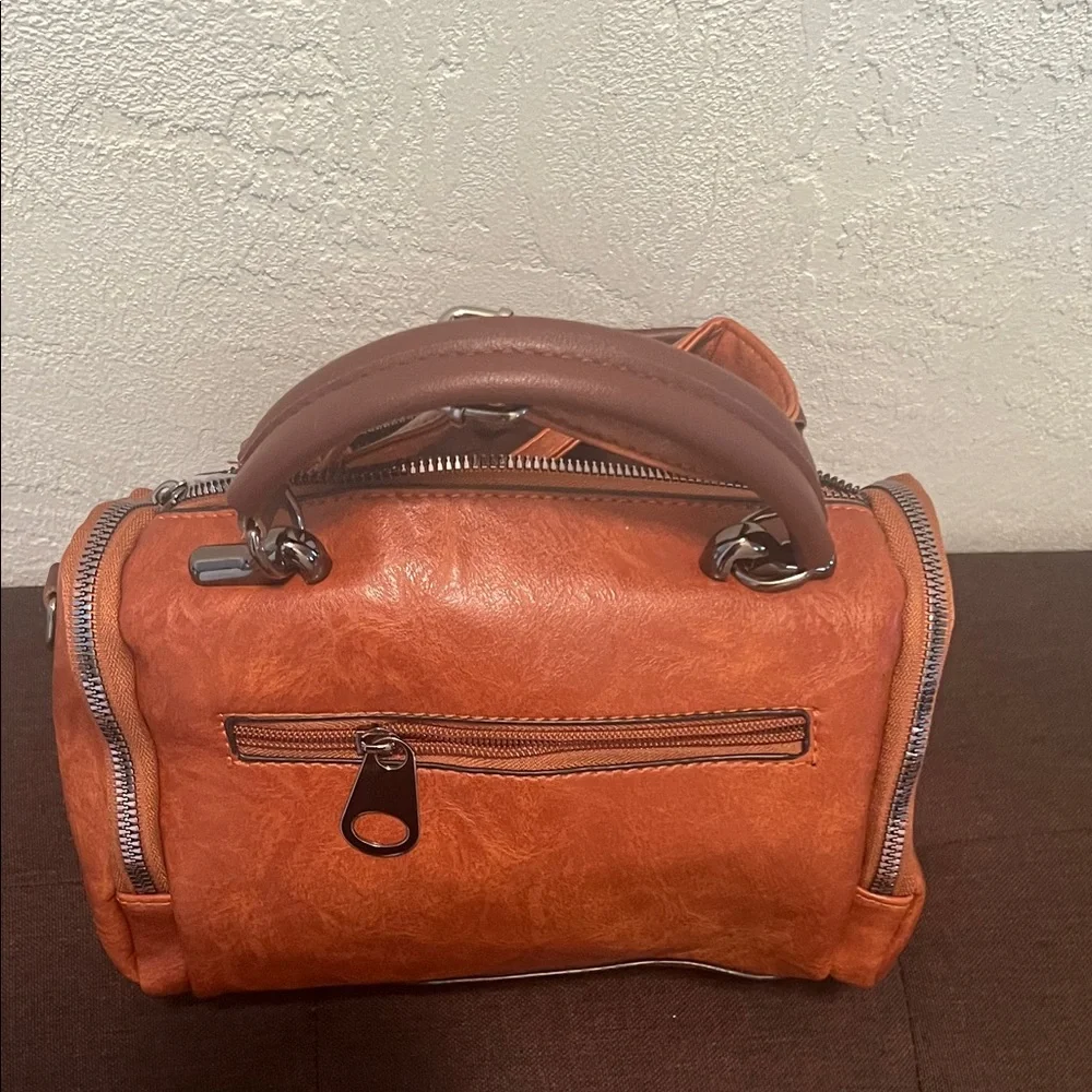 #1637* Unisex’s Mickey Leather-Style Brown Top-Handle - Picture 4 of 14